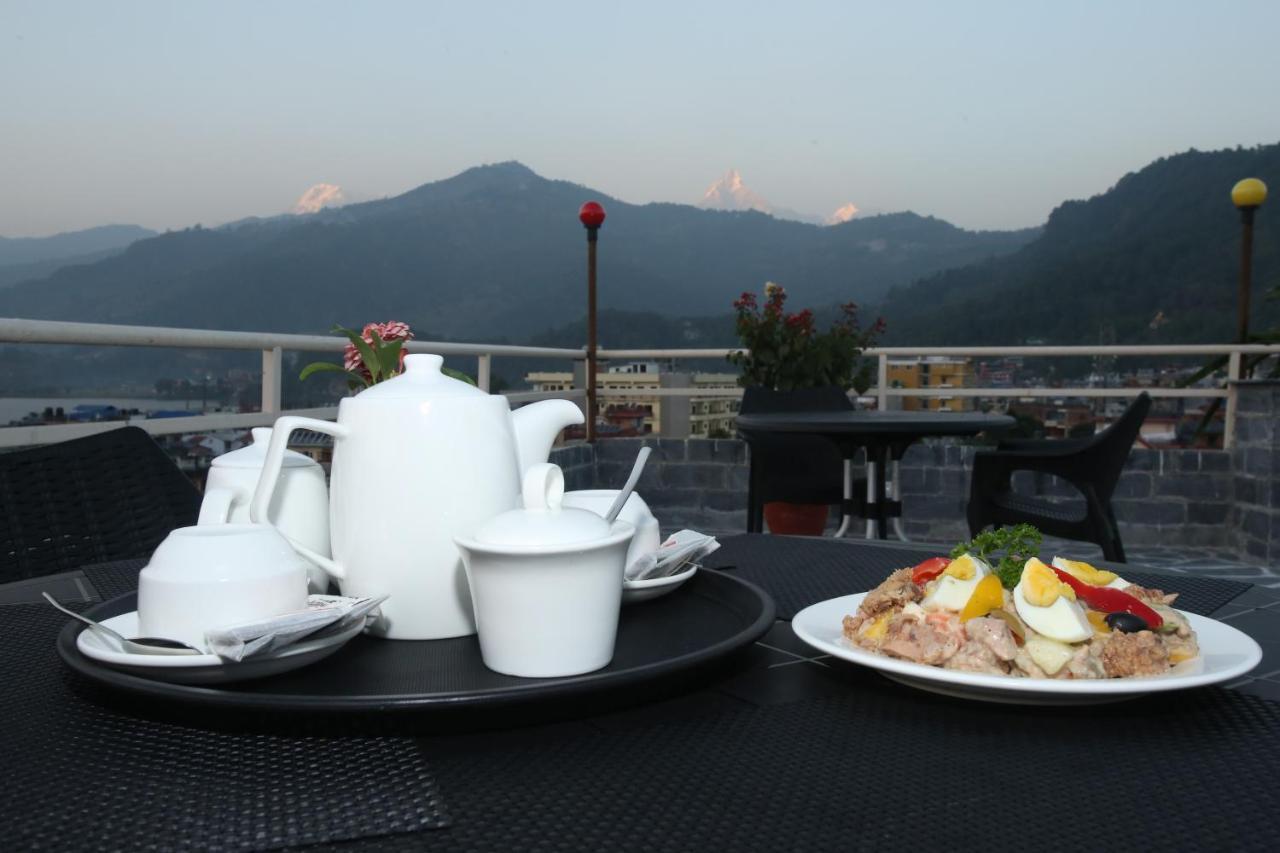 Hotel White Himal بوكْرا المظهر الخارجي الصورة