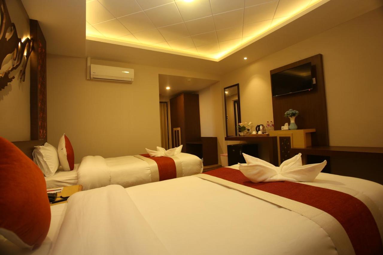 Hotel White Himal بوكْرا المظهر الخارجي الصورة