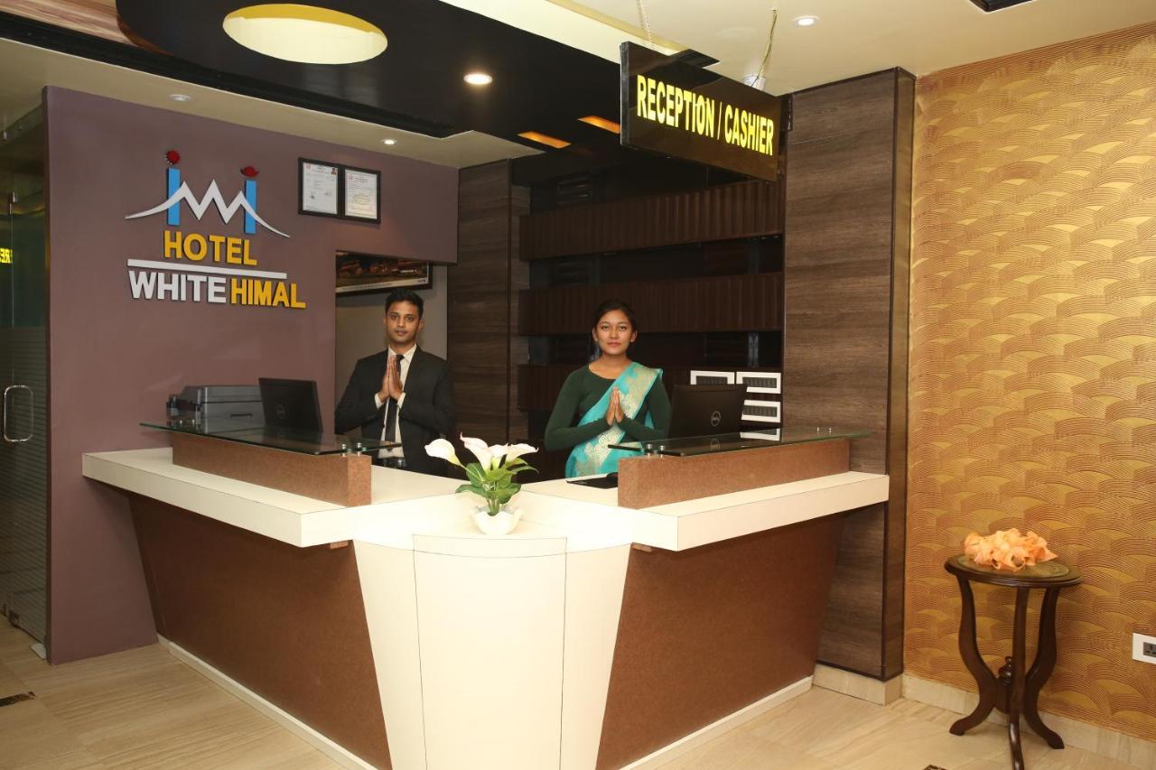 Hotel White Himal بوكْرا المظهر الخارجي الصورة