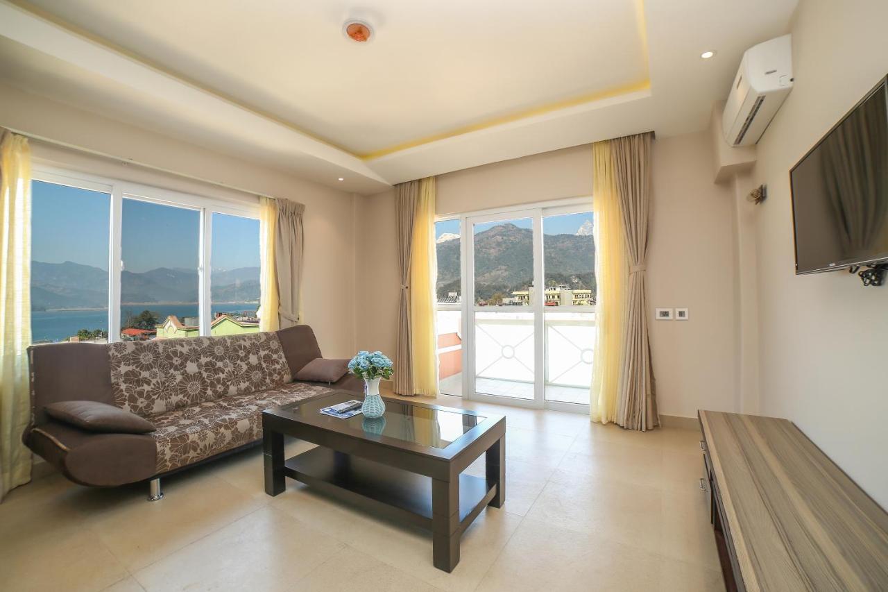Hotel White Himal بوكْرا المظهر الخارجي الصورة