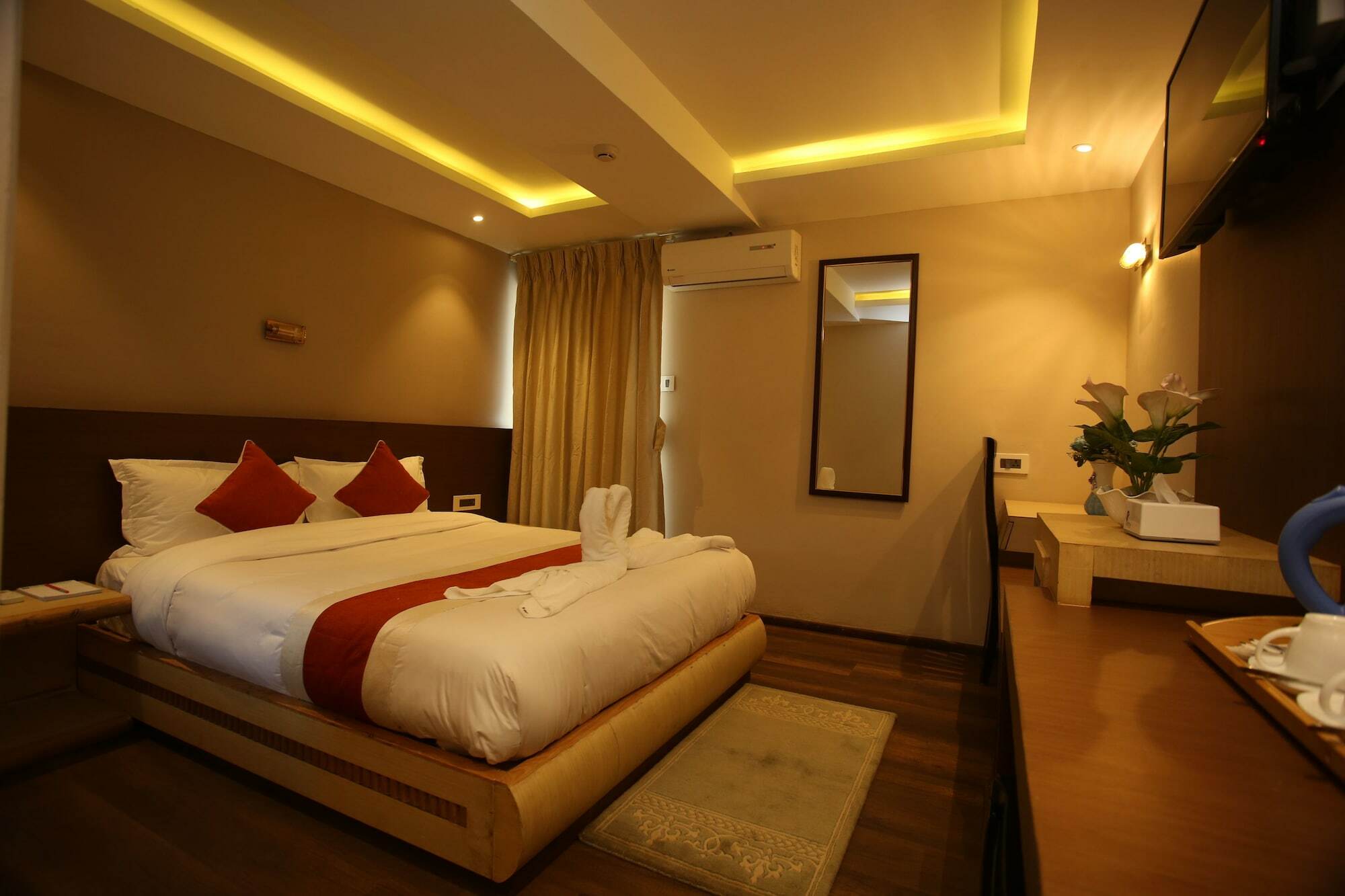 Hotel White Himal بوكْرا المظهر الخارجي الصورة